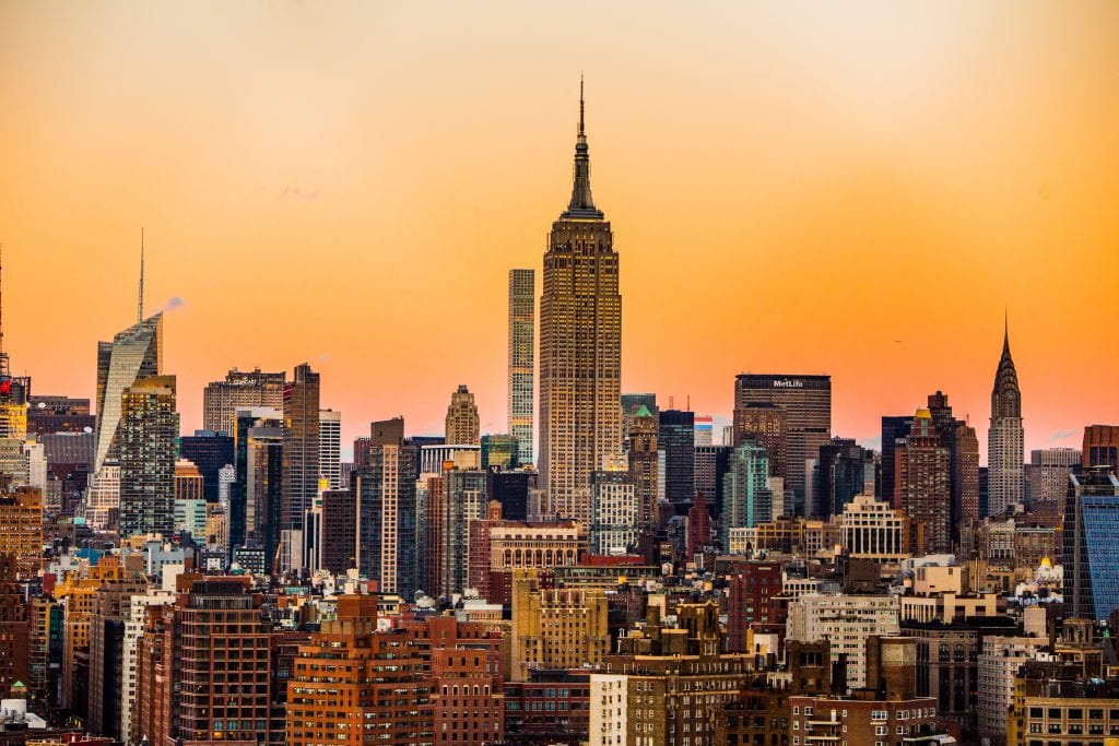 New York bids article NYC skyline image